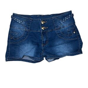 Tush Push Shorts Size 7